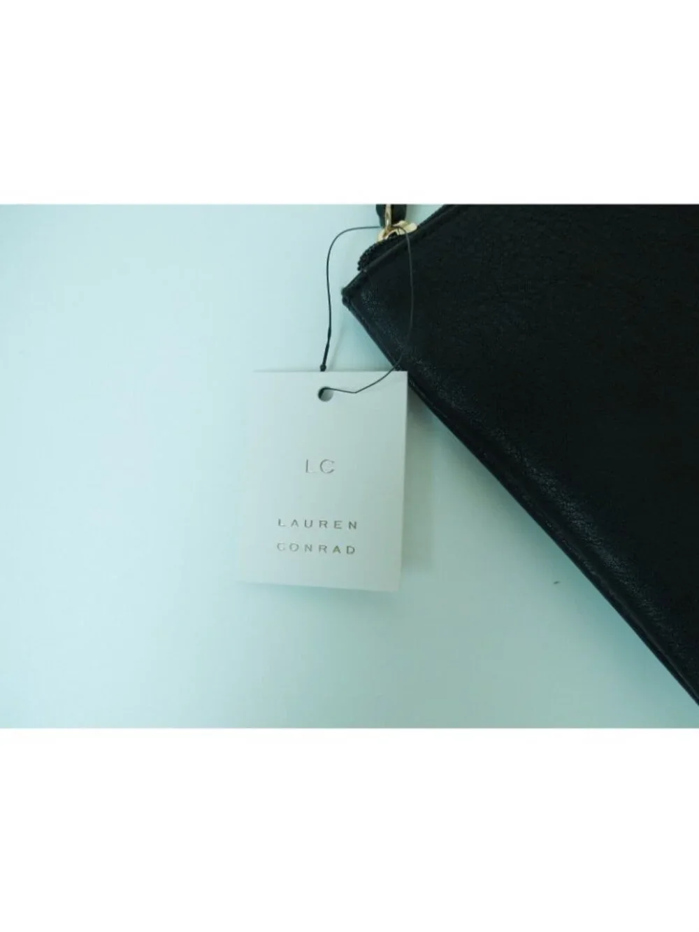 LC Women's Gift Grab And Go Pouch With Wristlet Black Bear- NWT